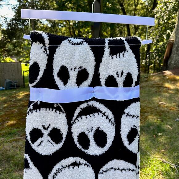 Disney Jack Skellington Plush Throw Blanket 50"x70" Plush 30th Anniversary NWT - Picture 14 of 15